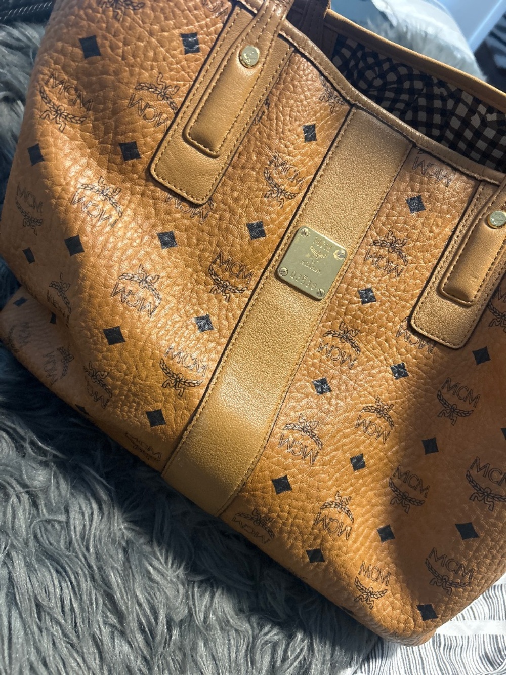 MCM Never Full Bag